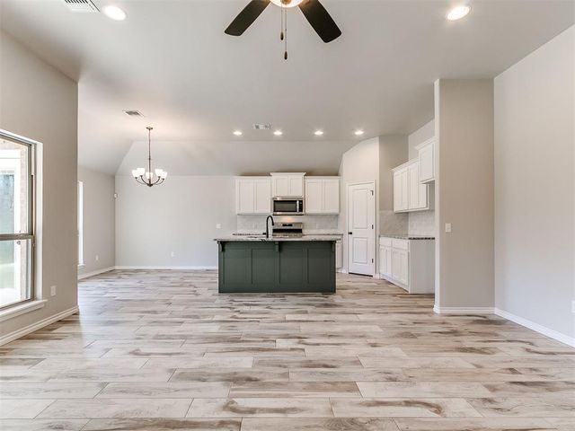 12028 Rockbed Drive, Yukon, OK 73099