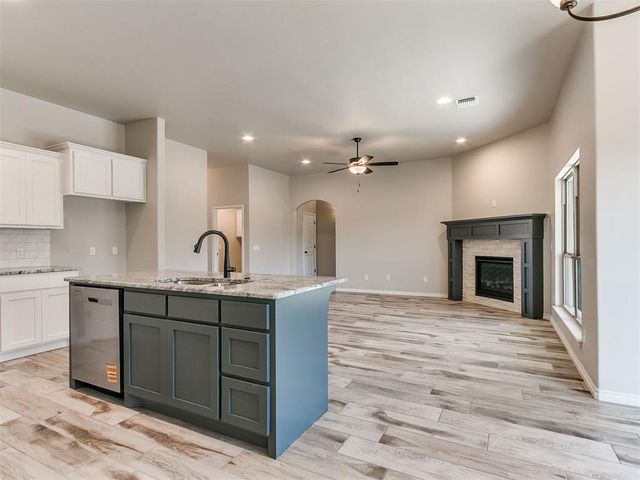 12028 Rockbed Drive, Yukon, OK 73099