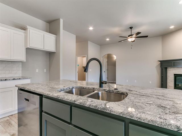 12028 Rockbed Drive, Yukon, OK 73099