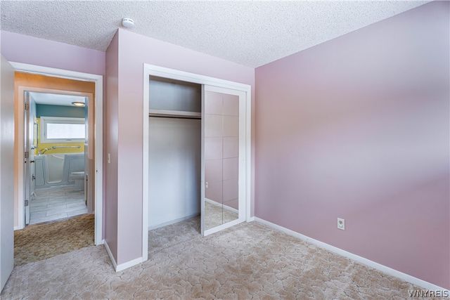 13 Standish Road, Lockport City, NY 14094