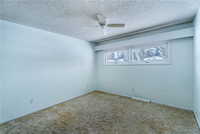 13 Standish Road, Lockport City, NY 14094