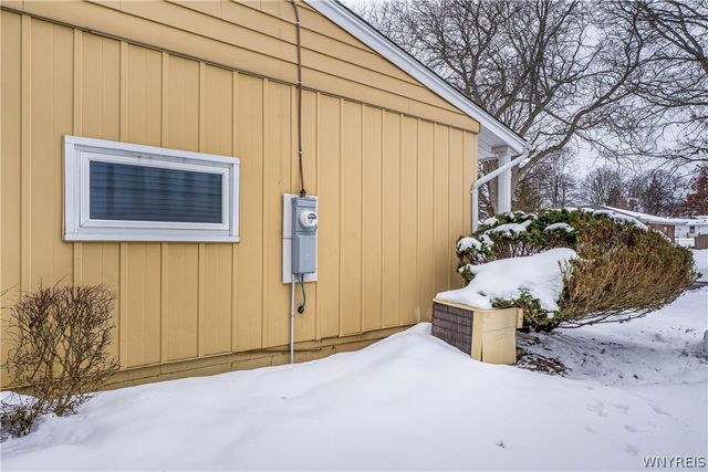 13 Standish Road, Lockport City, NY 14094