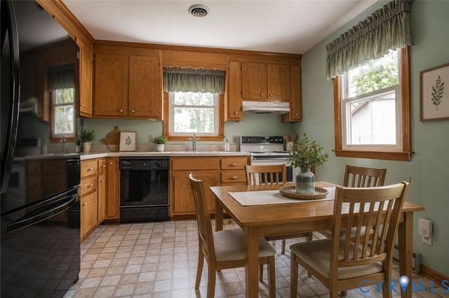 2905 Maple St, Hopewell, VA 23860