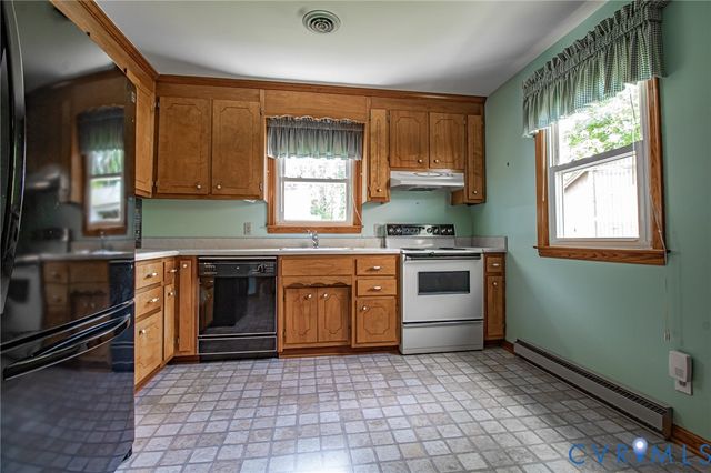 2905 Maple St, Hopewell, VA 23860