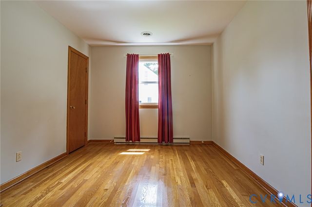 2905 Maple St, Hopewell, VA 23860