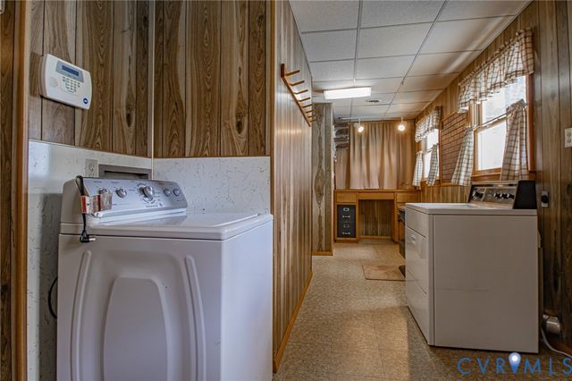 2905 Maple St, Hopewell, VA 23860