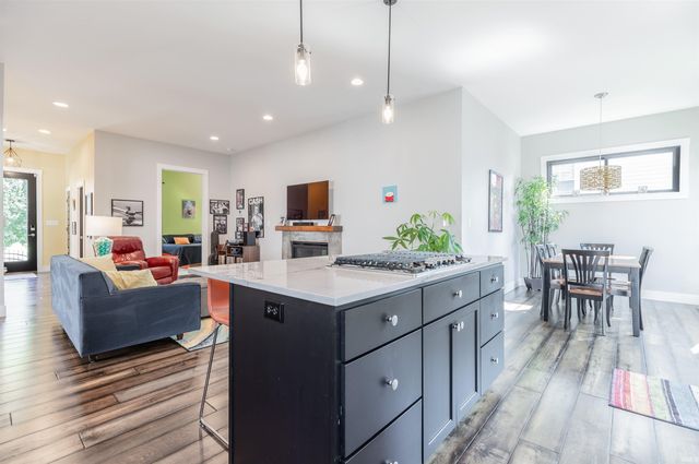 83 Adams Avenue, Evansville, IN 47713