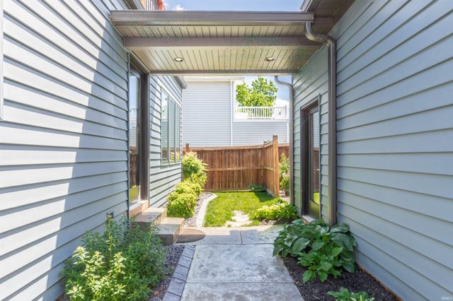 83 Adams Avenue, Evansville, IN 47713