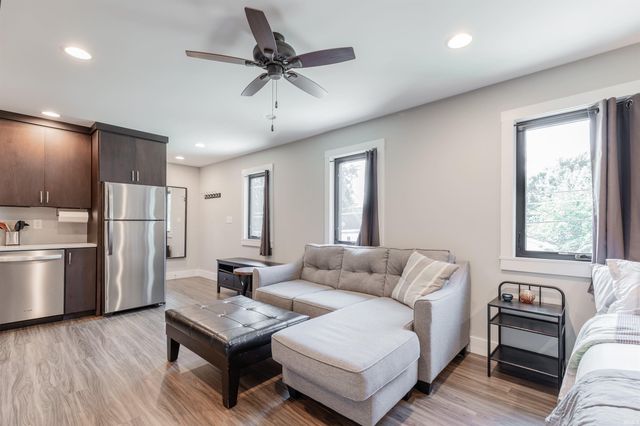 83 Adams Avenue, Evansville, IN 47713