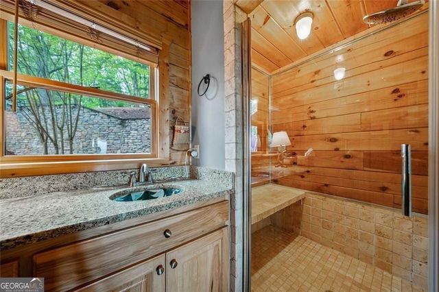 399 Ranch Mountain Drive, Dahlonega, GA 30533