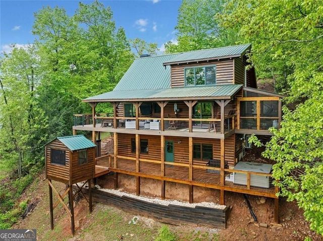 399 Ranch Mountain Drive, Dahlonega, GA 30533