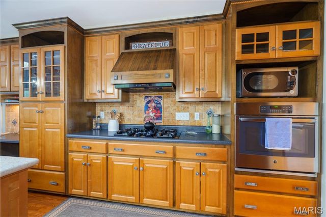 10677 Dolomite Circle, Rolla, MO 65401