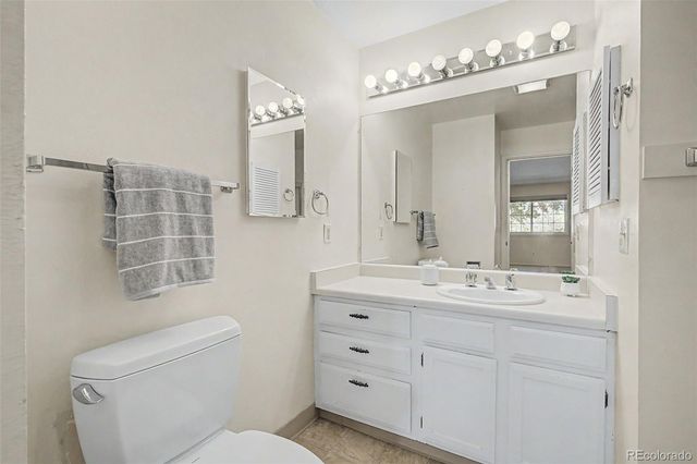 14261 E Marina Drive A, Aurora, CO 80014