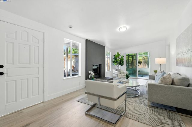 4605 Driftwood Ct, El Sobrante, CA 94803
