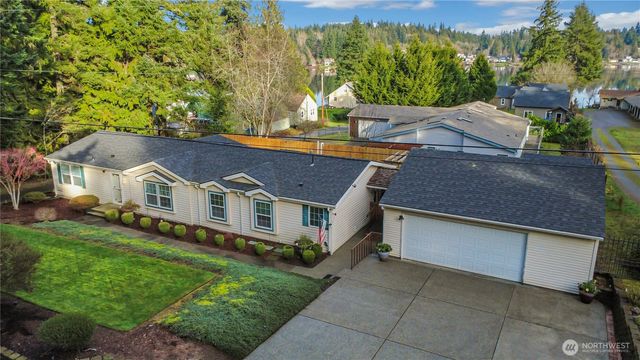 1472 Kitsap Lake Road NW, Bremerton, WA 98312