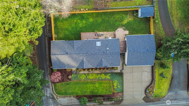 1472 Kitsap Lake Road NW, Bremerton, WA 98312