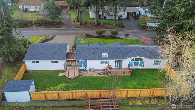 1472 Kitsap Lake Road NW, Bremerton, WA 98312