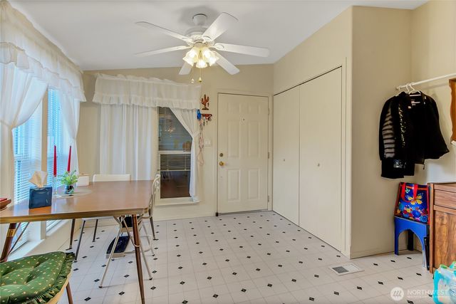 1472 Kitsap Lake Road NW, Bremerton, WA 98312