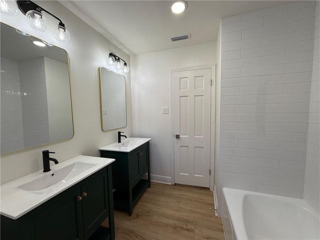 301 Indian Creek Drive E, Mobile, AL 36607