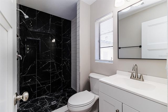 561 N DOLLINS AVENUE, Orlando, FL 32805