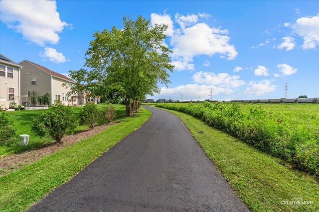 4311 Fraser Circle, Naperville, IL 60564