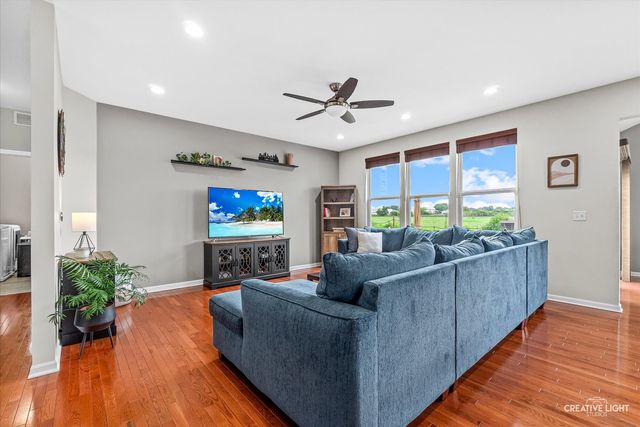 4311 Fraser Circle, Naperville, IL 60564