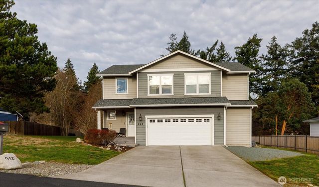 942 Walker Heights Place, Oak Harbor, WA 98277