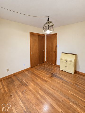 302 E Thompson Road, Indianapolis, IN 46227
