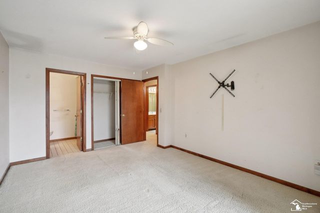 16064 Holz Drive, Southgate, MI 48195