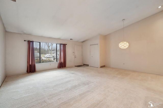 16064 Holz Drive, Southgate, MI 48195