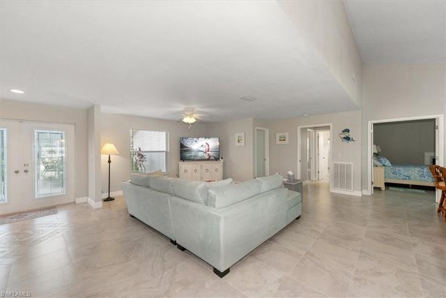 3418 SE 19th AVE, Cape Coral, FL 33904