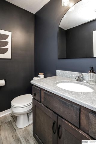 21054 Madison Street, Elkhorn, NE 68022