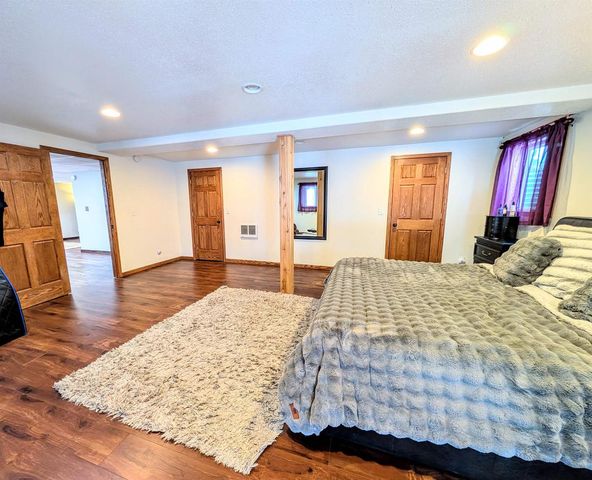 5486 Green River Road, Fennimore, WI 53809