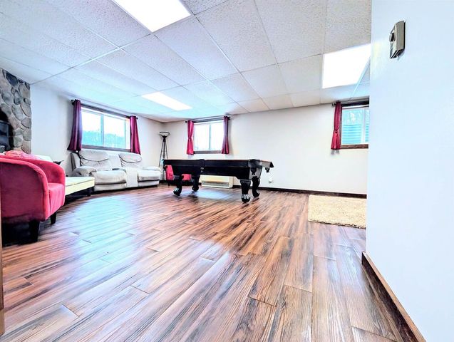 5486 Green River Road, Fennimore, WI 53809