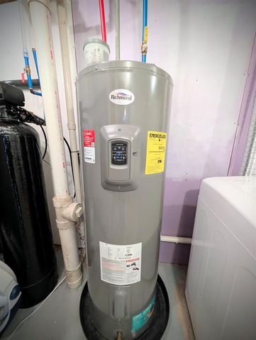 5486 Green River Road, Fennimore, WI 53809