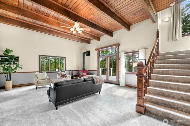 6710 Deer Lane, Anacortes, WA 98221