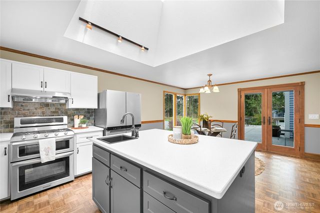 6710 Deer Lane, Anacortes, WA 98221