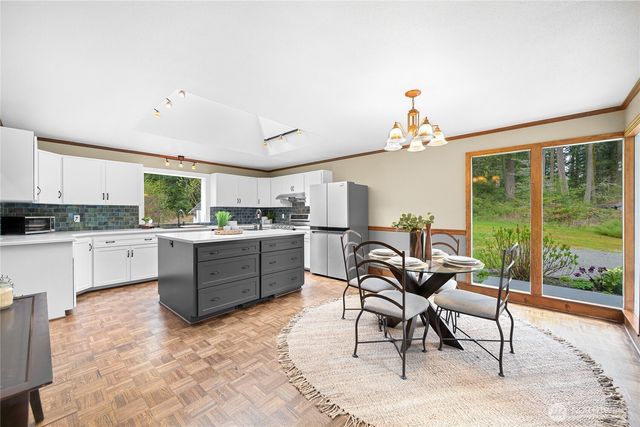 6710 Deer Lane, Anacortes, WA 98221