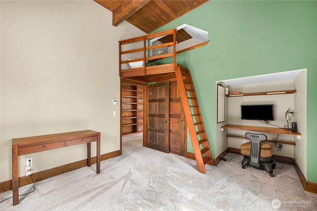 6710 Deer Lane, Anacortes, WA 98221