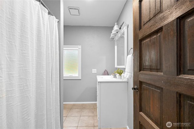 6710 Deer Lane, Anacortes, WA 98221