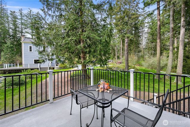 6710 Deer Lane, Anacortes, WA 98221