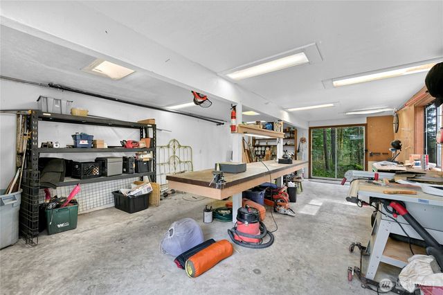 6710 Deer Lane, Anacortes, WA 98221