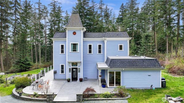 6710 Deer Lane, Anacortes, WA 98221