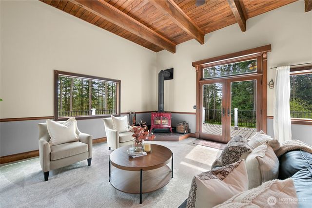 6710 Deer Lane, Anacortes, WA 98221