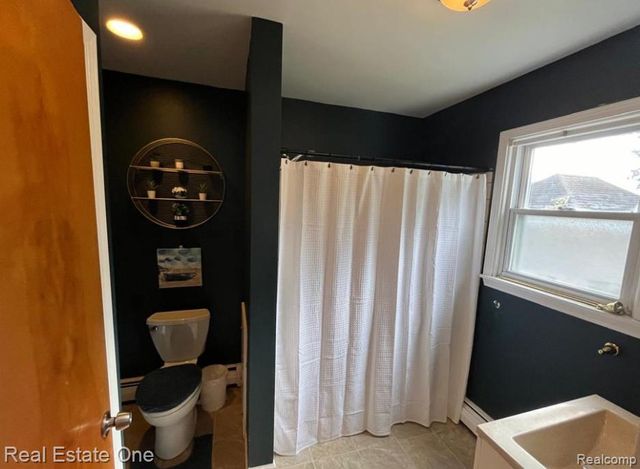 2050 Cornell Street, Dearborn, MI 48124
