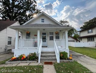 2050 Cornell Street, Dearborn, MI 48124