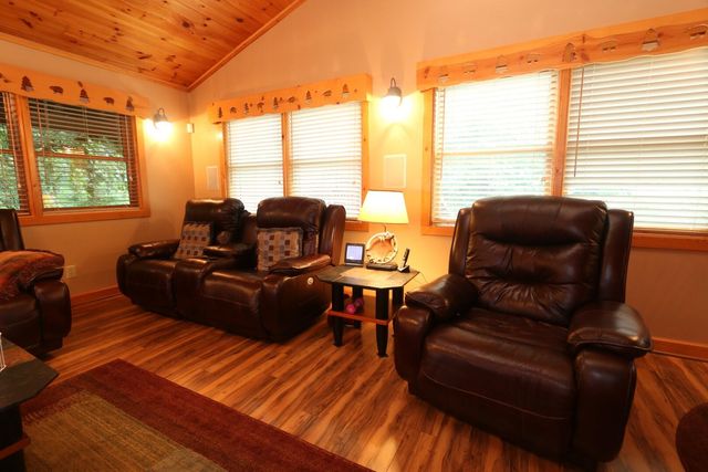 351 Warrior Ridge Way, Cosby, TN 37722