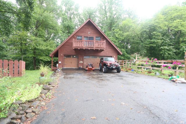 351 Warrior Ridge Way, Cosby, TN 37722