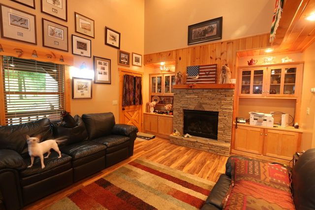 351 Warrior Ridge Way, Cosby, TN 37722