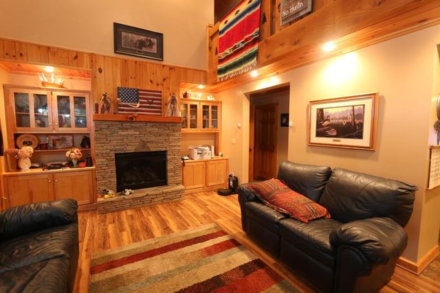 351 Warrior Ridge Way, Cosby, TN 37722